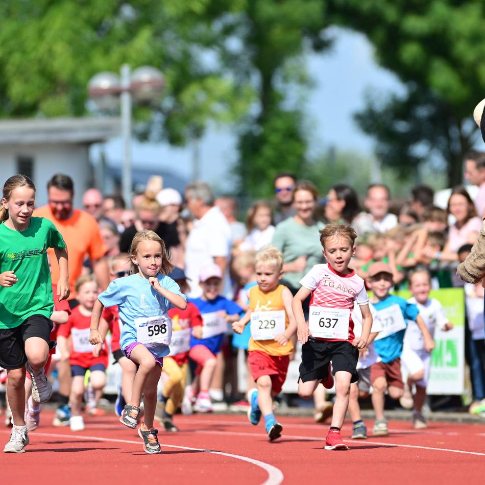 Am Mittwoch vor Fronleichnam: Alpener Stadtlauf steuert auf Teilnehmerrekord zu