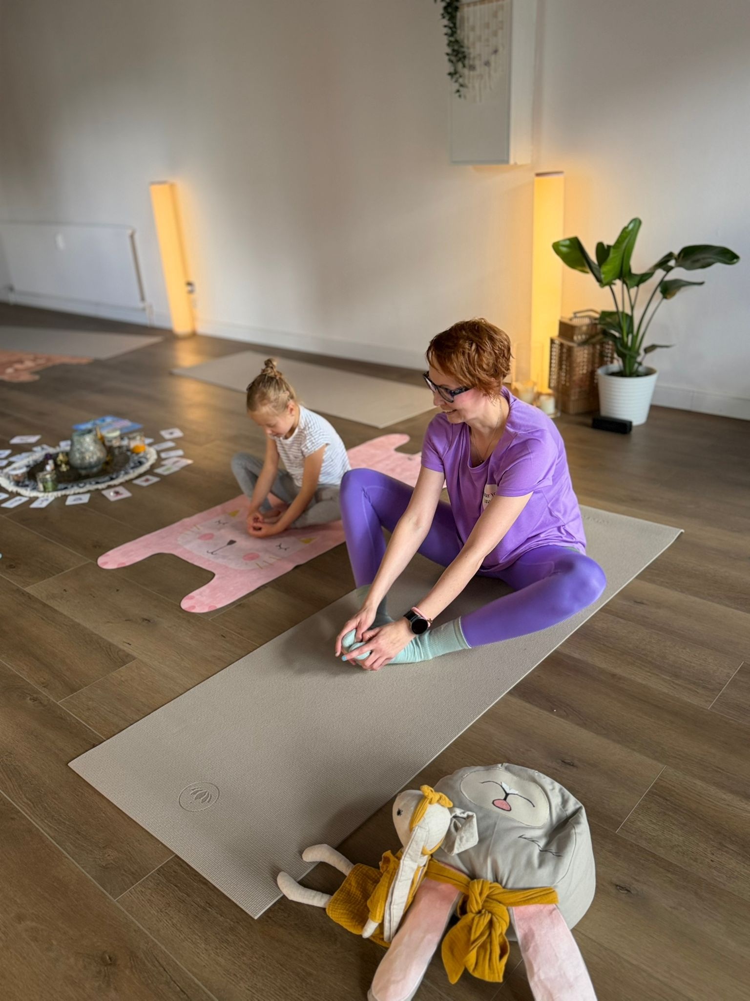 Familien Yoga Luna Hase von Yogaherzlauschen (Gesundes Moers)